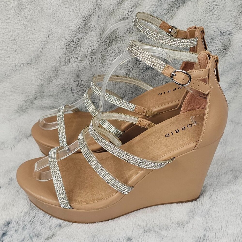 Torrid Sz 10WW Lucite Multi Strap Wedges Rhinestone Detail Stretchy Bands Dressy - Picture 10 of 12